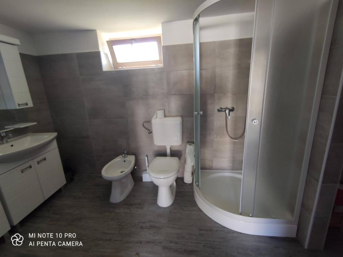 Apartamento Das Blaue Haus Vendégház - Kovácshida Exterior foto